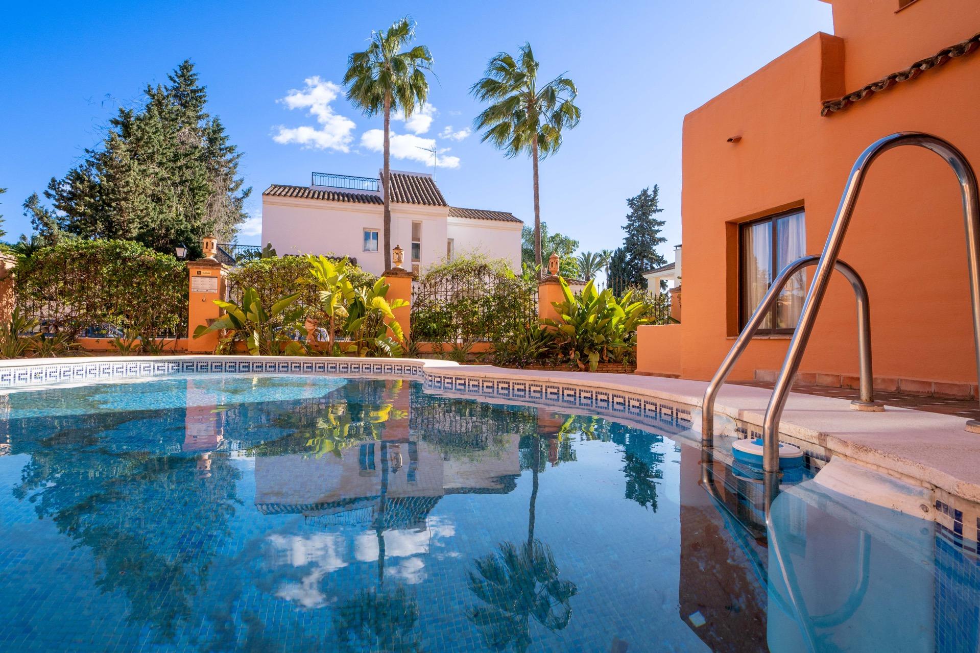 Propiedad gestionada por HOLA! Spain - Apartamento en Whater Gardens (Estepona)