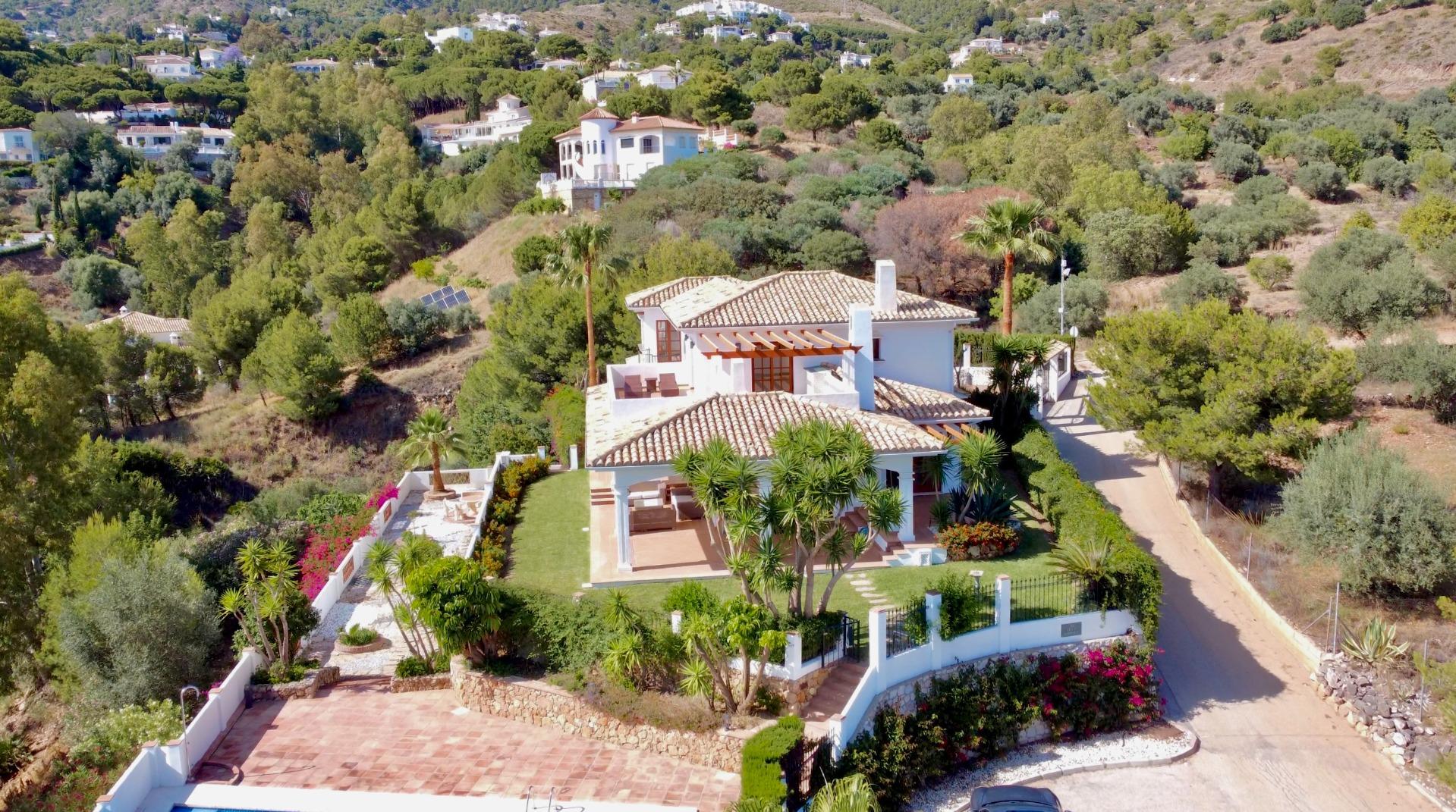 Propiedad gestionada por HOLA! Spain - Casa en Valtocado (Mijas)