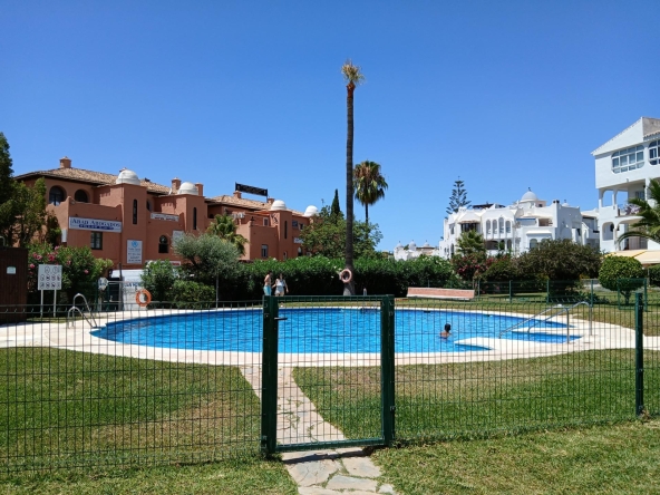 Propiedad gestionada por HOLA! Spain - Estudio en CALAHONDA (Mijas)