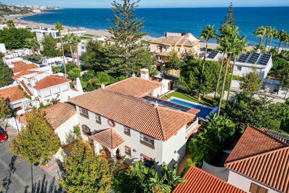 Propiedad gestionada por HOLA! Spain - Villa de Lujo en La Cala de Mijas (Mijas)