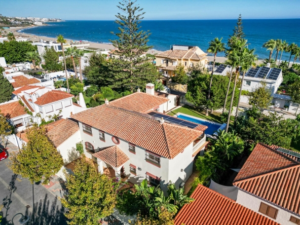 Propiedad gestionada por HOLA! Spain - Villa de Lujo en La Cala de Mijas (Mijas)