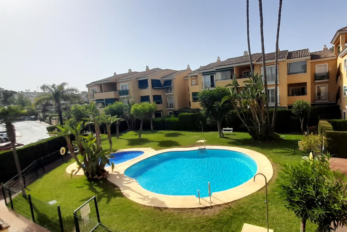 Propiedad gestionada por HOLA! Spain - Apartamento en Benatalaya (Estepona)