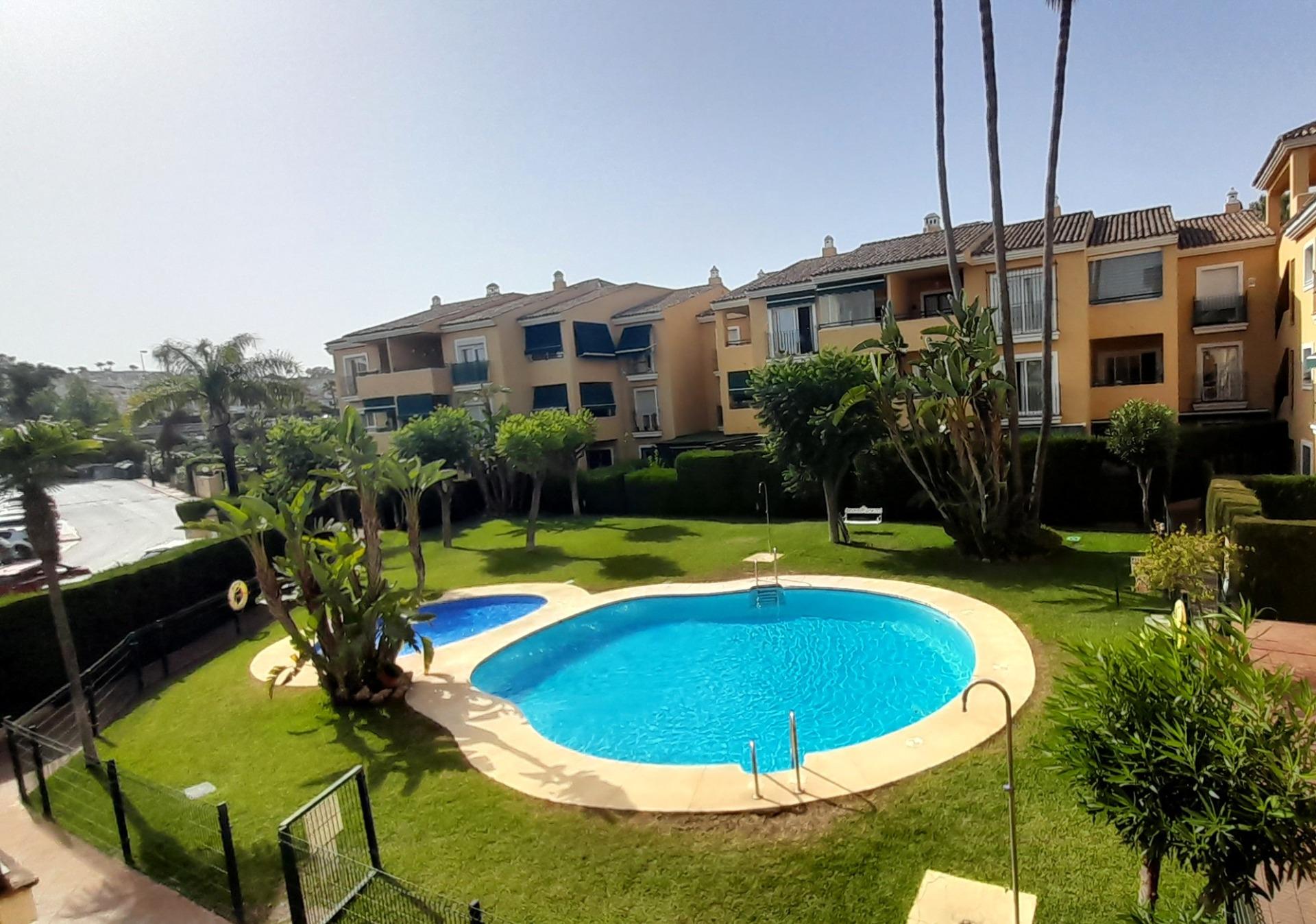 Propiedad gestionada por HOLA! Spain - Apartamento en Benatalaya (Estepona)