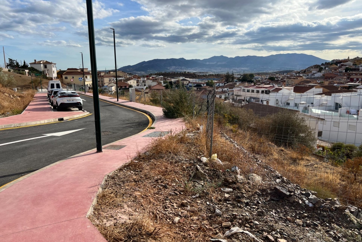 Propiedad gestionada por HOLA! Spain - Terreno urbano en El Chaparral (Málaga)