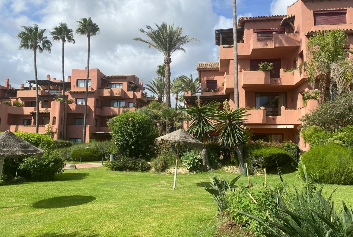 Propiedad gestionada por HOLA! Spain - Apartamento en Las Chapas (Marbella)