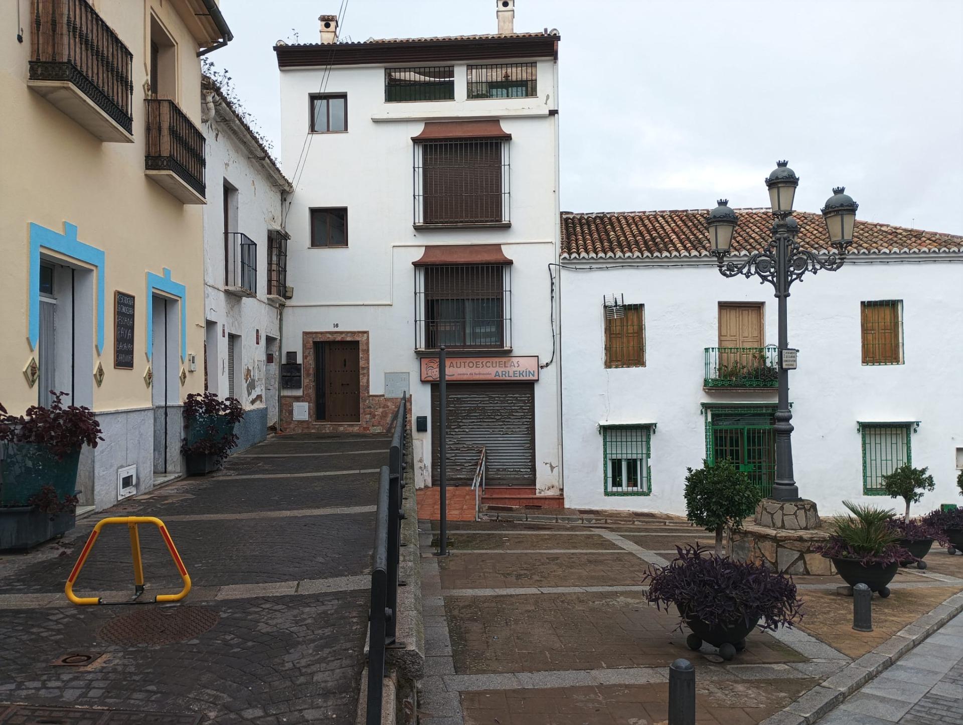 Propiedad gestionada por HOLA! Spain - Casa de Pueblo en Centro (Colmenar)