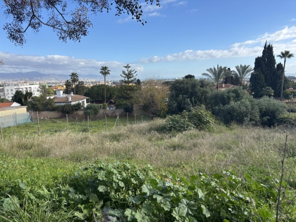 Propiedad gestionada por HOLA! Spain - Terreno en Churriana