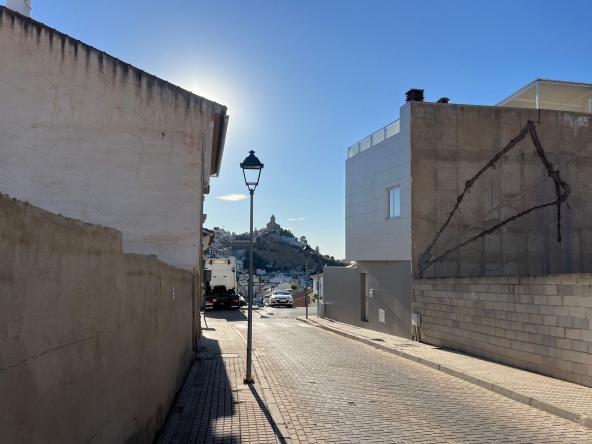 Propiedad gestionada por HOLA! Spain - Terreno urbano en Iznajar (Iznajar)