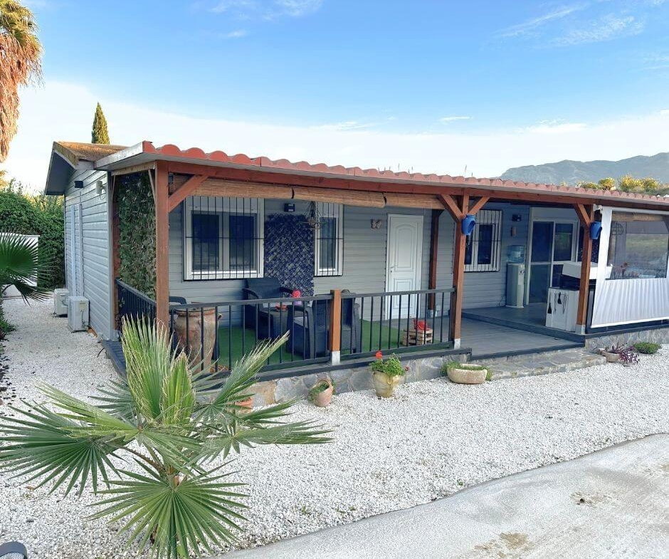 Propiedad gestionada por HOLA! Spain - Casa con terreno en El Cigarral - Dehesa - Borrajo (Alhaurín el Grande)