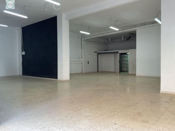 Propiedad gestionada por HOLA! Spain - Local comercial en Malilla (Valencia)