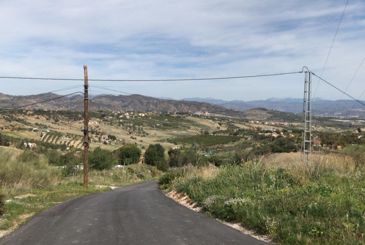 Propiedad gestionada por HOLA! Spain - Terreno rural en Alquería-Torrealquería (Alhaurín de la Torre)