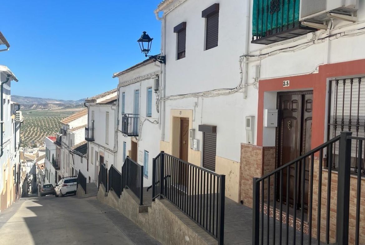 Propiedad gestionada por HOLA! Spain - Casa en Iznájar (Iznajar)